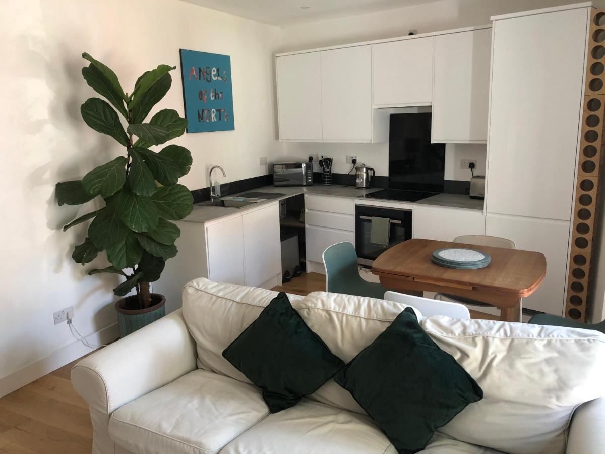 Poets Rest, Free Parking, Ev Socket Fees Apply Walk To Beach Brighton Eksteriør billede