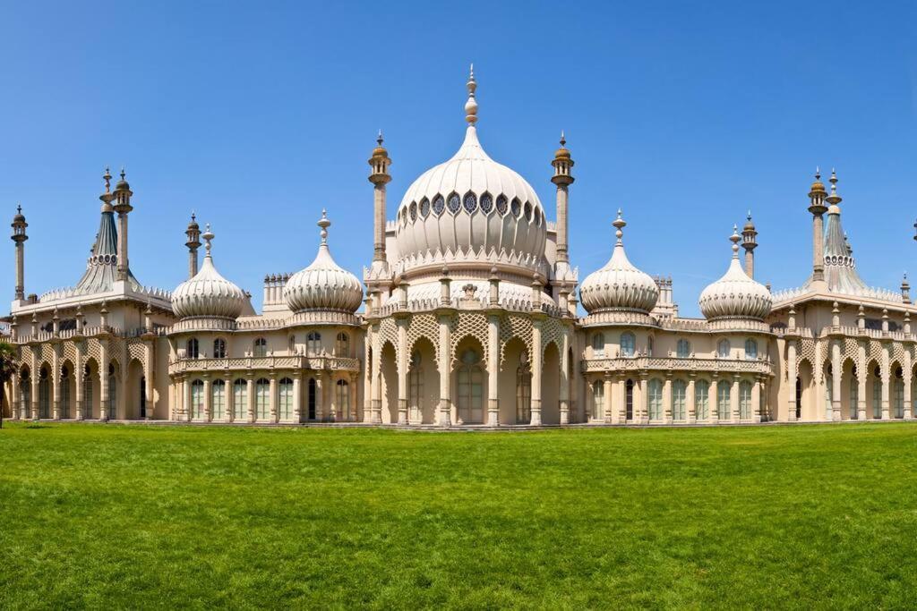 Poets Rest, Free Parking, Ev Socket Fees Apply Walk To Beach Brighton Eksteriør billede